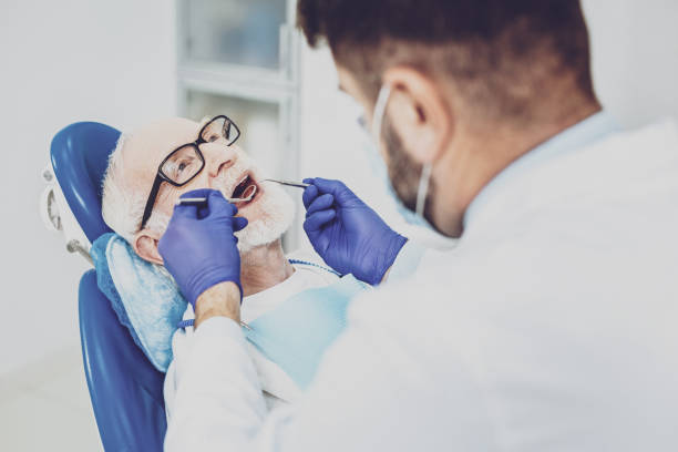 Best Emergency Tooth Extraction in Listoga, CA